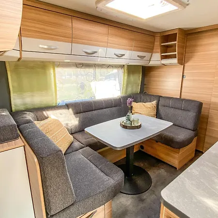 George Glamper Kuestenkind * Belau