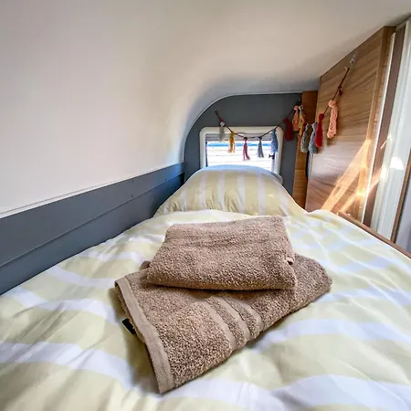 George Glamper Kuestenkind Dom wakacyjny Belau