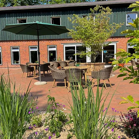 George Glamper Kuestenkind Dom wakacyjny Belau