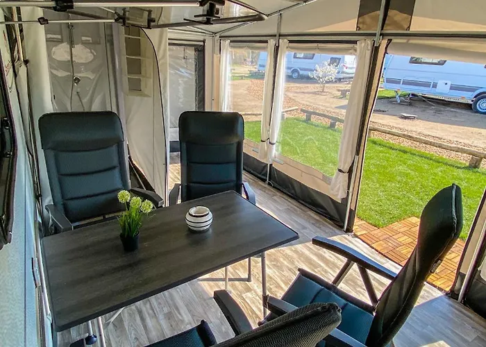 George Glamper Kuestenkind * Belau